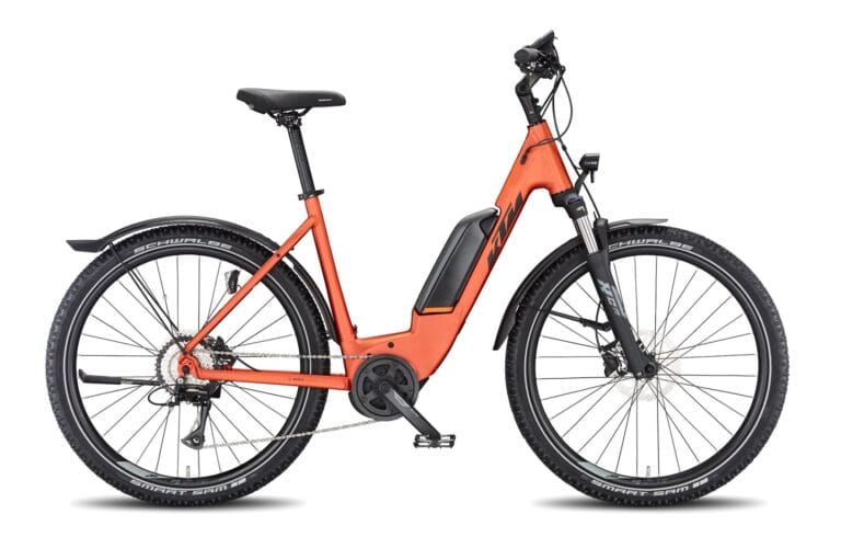 KTM Macina Aera P571 Street 8v